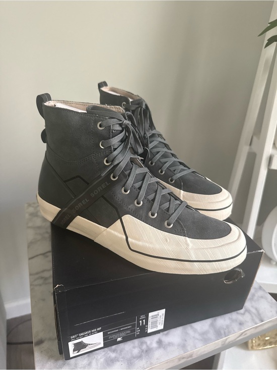 Sorel Other - Sorel Leather Sneakers NWT- High-Top Grit Sneaker Boot